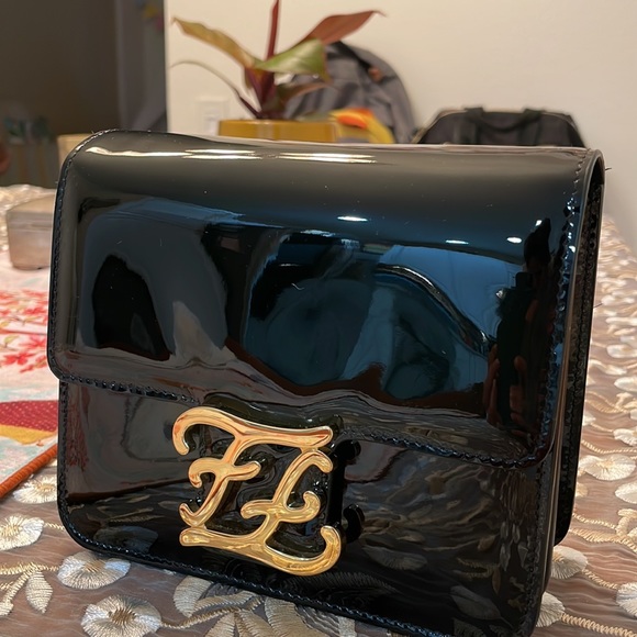 Fendi - Karligraphy Crossbody - Picture 2 of 7